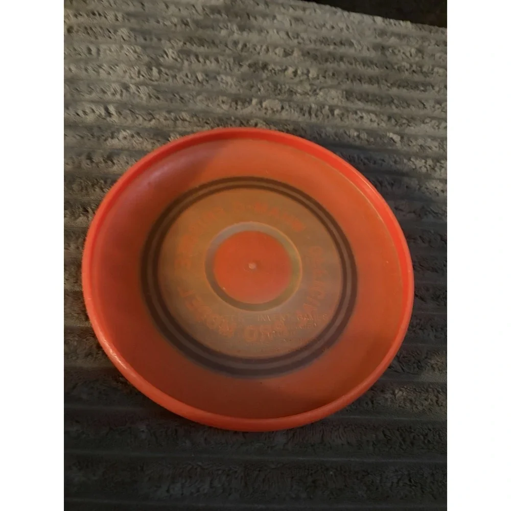 VINTAGE WHAM-O 1966 OFFICIAL PRO MODEL ORANGE BLACK FRISBEE FLYING DISC 9 3/8